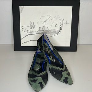 Rothy's The Point Green Camouflage Retired Pointed Flats Shoes Women’s Size 8